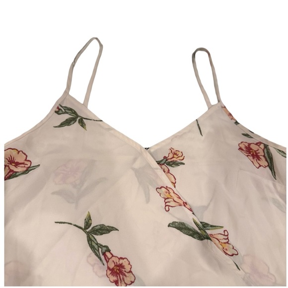 Forever 21 White Floral Camisole - Picture 4 of 5